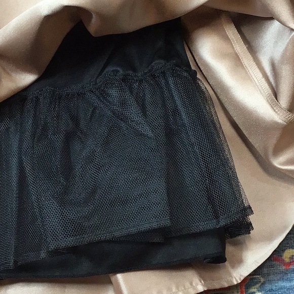 🖤 NIGHTS by Teeze Me Black Beaded Halter Top & Taupe Pleated Satin Tulle Skirt - Picture 9 of 10